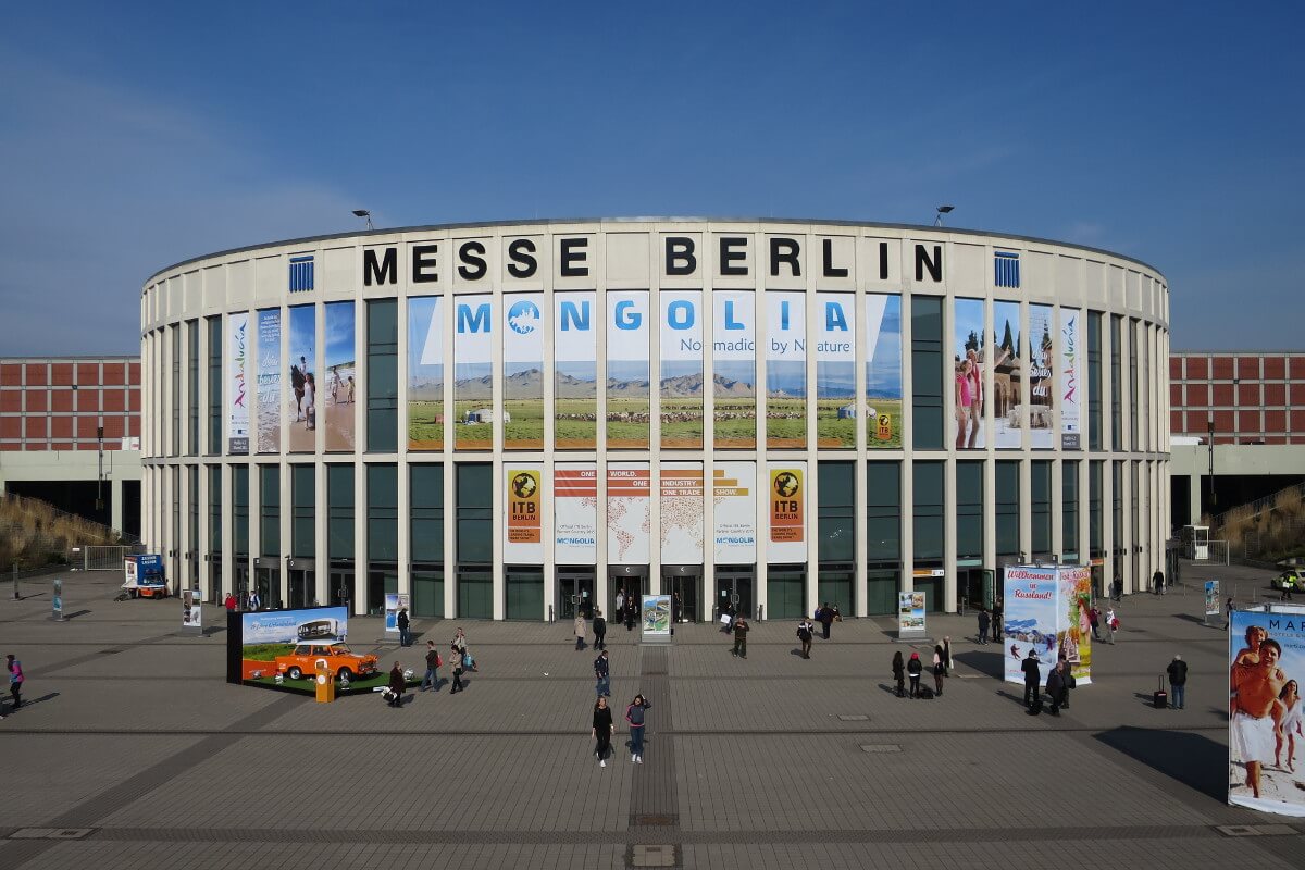 Berlin, Germany: Trade fair construction teams & booth builder recruitment agency