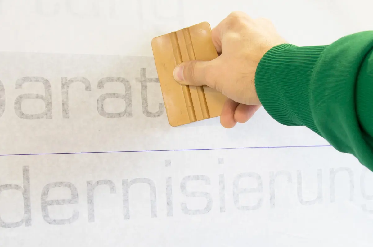 messeaufbau dekorateur grafik rakeln sofort buchen